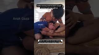 Anak gaza mengurus adiknya yang ditinggal syahid orangtuanya, beri anak ini kekuatan yallah 😭😭😭😭🤲