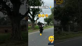 school kids wheelie 😍😍 #toxin390 #trending #reactionvideo #ktmduke #shortsviral #viralvideo #rider