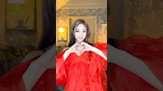 SERVING in red💃 #TWICE #트와이스 #TZUYU #쯔위 #abouTZU #RunAway