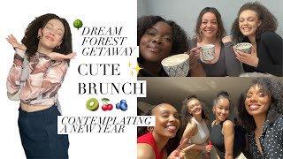 Birthday Week Vlog Pt2 | Beautiful Luxury Forest Lodge Cabin Getaway | Cute Brunch Charcuterie