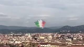 FRECCE TRICOLORI 🇮🇹 SU FIRENZE 2018 - Pink Floyd music