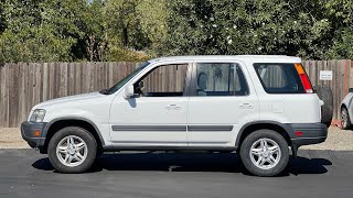 For Sale: 2000 Honda CRV 5-speed 4WD (Taffeta White)