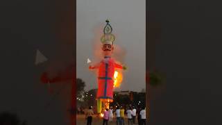 ravan dehan desehra #dussehra #ravandahan #ravan #viralvideo #village #vlog #minivlog #diwali #fire