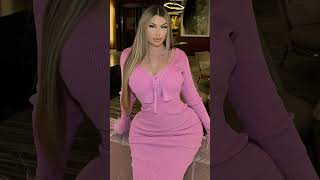 Estrella 🇨🇦…| Top Curvy Fashion Models | Plus Size Clothes | Curvy Girl Outfits,Lifestyle,Biography