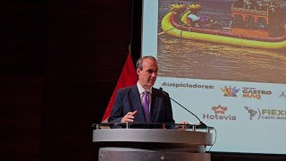 Palabras de Inaguración de Pablo Garcia y Madeleine Burns en el congreso de AHORA PERÚ