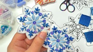 Making Snowflake Christmas Ornaments ❄️ Stitch & Chat With Me 🪡 🧵 FREE Pattern in the Description!