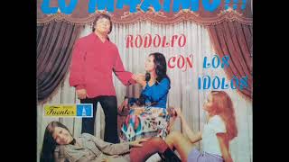 03.BRISA SALA RODOLFO AICARDI CON LOS IDOLOS