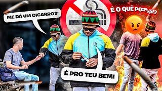 DESPERDIÇANDO CIGARRO DE ESTRANHOS - Vale a pena fazer de novo