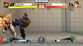 Tokido (Akuma) vs Dr.B (Bison, Ryu) - EVO 2015 USF4 - 720p/60fps