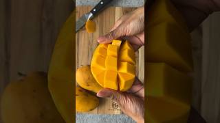 Cutting Mango