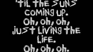 Kesha- Crazy beautiful life lyrics- ♥