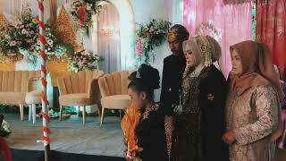 Upacara Panggih Pengantin...