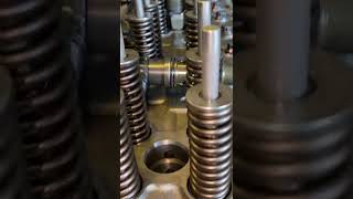 Detroit D15 injector installation