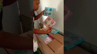 unboxing stiker Momo happy #asemka #pasarasemka #modal #grosirmainan #sorts #ideusaha #usaha