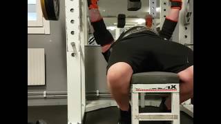 Bench blocks 130