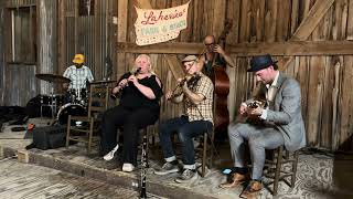 PETITE FLEUR (Bechet) - Camp Eh La Bas faculty feat. Caroline Brunious, Dennis Lichtman, etc