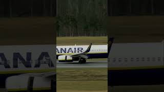 🛬 Ryanair Boeing 737-8AS 9H-QEG landing at Nuremberg Airport (NUE) #planespotting #aviation