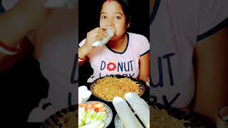 egg roll #eating #viral #asmr #like #youtubeshorts #asmrfood #funnyshorts #comedy  #mukbang