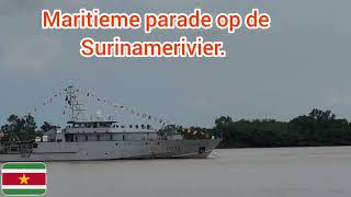 Suriname:maritieme parade op de Surinamerivier./ Waterkant