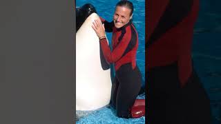 TRAINER KILLED BY ORCA #shortsvideo #shortsfeed #reels #shortsyoutube #cemetery #reelsinstagram