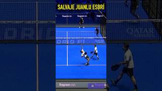 Juanlu Esbri SMASH más BONITO Como sube! #premierpadel #padel #padelhighlights #padelvideos #madrid