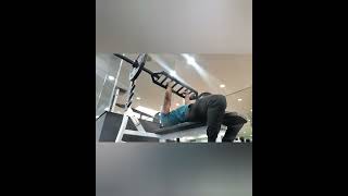 HOW TO GET BIG TRICEPS (SWISS BAR BENCH) #bodybuilding #fitness #shorts