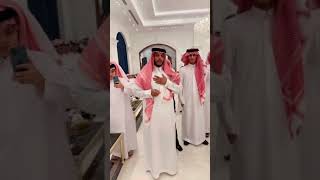 شوفوا ايش قال لضيوفة ببيته