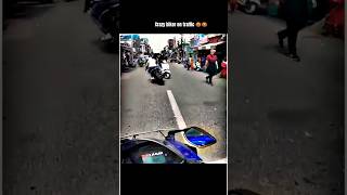 crazy biker on traffic 🤬🤬#shorts #status #bikelover #crazy #rs200 #r15v4 #bike #viral #viralvideo