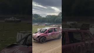 1600 Bangers follow in Trent raceway 29/09 #trentraceway #bangerracingcrashes