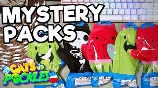 opening cats vs pickles vinyl packs 🐈 blind bag unboxing video