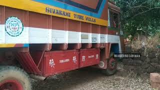 Borewell Truck Goes Through Narrow Downhill Road | Risky Driving | Sivakami