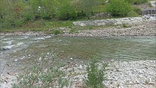 Natural sound: acque irruente del fiume Pioverna (Valsassina)