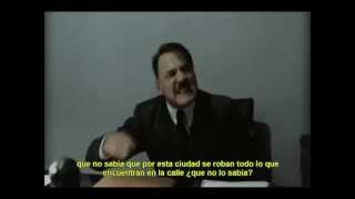 Hitler se entera de que le robaron su bicicleta.