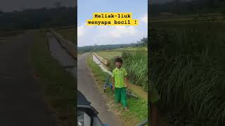 Meliak Liuk Menyapa bocil !!! #perjalanan #viral #motovlog #motorcycle #banjarnegara #mandiraja