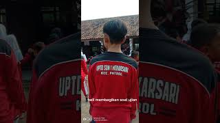 bell membagikan soal ujian