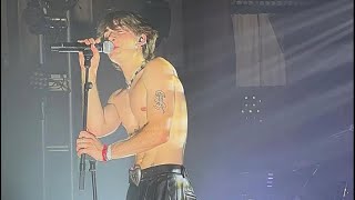 Johnny Orlando Takes Off His Shirt For The LA Show | The Ride Tour | 09/16/23