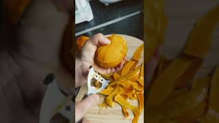 Mango cutting 😍♥️#yummy #youtubeshorts #asianfood