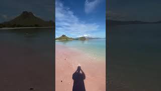 Explore Pink Beach of 3D2N/2D1N/One fullday explore 6 islands join trip.