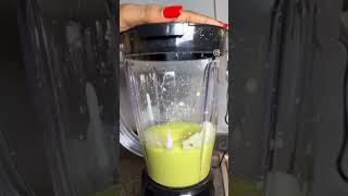 Breakfast Smoothie Using 3 Ingredients #shorts #short #pullupyoshorts #smoothie