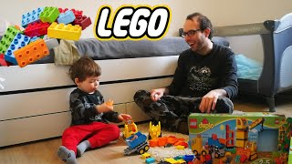 Gioco LEGO DUPLO. Papà gioca. Italiano. Costruiamo con i mattoncini [Apertura Gioco per Bambini]