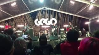 The Humming Birds - Antara Mereka (Live at Puteri Harbour)