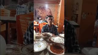 Makan siang di Warung makan sate apa Leh GEURUGOK