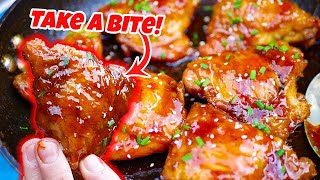 These glazed honey garlic chicken thighs are so ADDICTIVE!