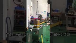 Tape wrapping machine, automatic box sealing machine