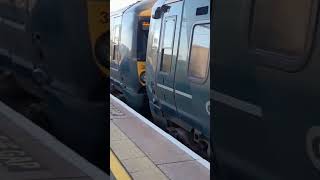 387170 and 387156 leaves Maidenhead For London Paddington going From Didcot