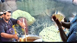 Best Halwa Puri of Tawakkal | Karachi Street  Food Halwa puri | Pakistan street  food kitchen