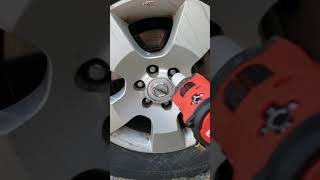 Milwaukee 1/2" Stubby Impact (2555) Test #1 (98ftlb Lug Nuts)