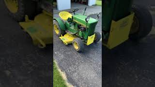 John Deere 110 Round Fender at idle