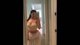 KYLIE JENNER snaps 8/28/16