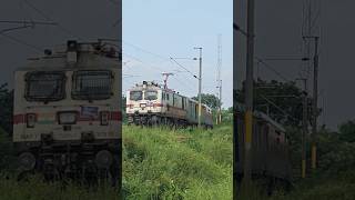 KJM WAP7 LOCOMOTIVE 'TUNGA' with 22691 BENGALURU NIZAMUDDIN RAJDHANI 😍 #kjmwap7 #tunga #rajdhani